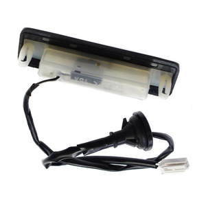 สวิตช์เปิดฝากระโปรงท้ายรถยนต์โตโยต้า รุ่น 84840-20010 สำหรับเปลี่ยนซ่อม - Product Image 2