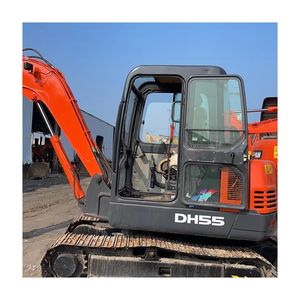Miniexcavadora hidráulica usada DOOSAN DH55 Precio bajo Buen estado Miniexcavadora usada sobre orugas DOOSAN DH 55 DX60 DX55 a la venta - Product Image 1