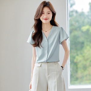 Women's Short Sleeve Shirt Solid Color V Neck <b>Satin</b> <b>Blouse</b> Casual Everyday Wear - Product Image 2