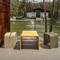 Dewell Living - Mobilier d'extérieur moderne - Ensemble table et chaises en fer - Design simple et durable - Cour, jardin, parc - Garantie 1 an