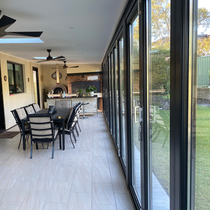 Porta in alluminio bi fold <span class=keywords><strong>porte</strong></span> <span class=keywords><strong>balcone</strong></span> bifolding formato personalizzato big piega <span class=keywords><strong>porte</strong></span> - Product Image 2
