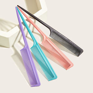 Herramienta <span class=keywords><strong>de</strong></span> salón <span class=keywords><strong>de</strong></span> peluquería, peine <span class=keywords><strong>de</strong></span> PP con mango para recoger el pelo, distribución <span class=keywords><strong>de</strong></span> cabello, cola puntiaguda, corte <span class=keywords><strong>de</strong></span> carbono, peine <span class=keywords><strong>de</strong></span> cola <span class=keywords><strong>de</strong></span> rata - Product Image 6