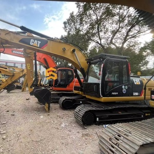 Excavatrice d'occasion CAT 320D2L de 20 tonnes à vendre pour travaux de construction lourde et d'excavation, équipement Caterpillar - Product Image 1