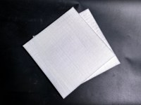 Couverture réfractaire de 25 mm en fibres d'alumine-silice de haute pureté 1350 ℃   Couverture en fibre céramique aiguilletée à haute résistance à la traction