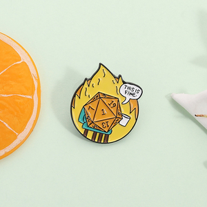 Lucu ini adalah halus Enamel pin petualangan permainan D20 dadu bros kerah lencana pakaian hadiah perhiasan untuk teman - Product Image 2