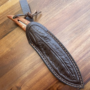 Navaja Táctica de Alta Calidad con Mango de Madera Personalizable OEM y Funda de Cuero para Uso EDC y Proyectos de Bricolaje - Product Image 5