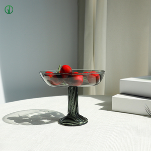 Table Basse en Verre Coloré Contrastant de Style Nordique Danois Écologique, Plateau à Fruits Secs pour Salon, Salle à Manger et Réception – Offre Spéciale - Product Image 4