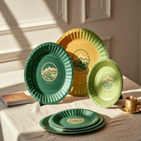 Assiettes en papier imprimées colorées pour fêtes d'anniversaire, assiettes en papier pour micro-ondes, assiettes jetables résistantes à la graisse pour le service des aliments