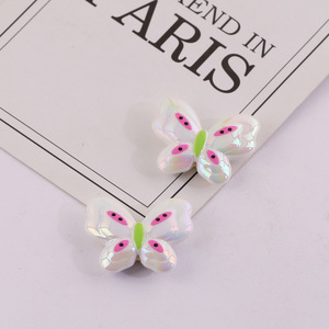 Cuentas acrílicas de mariposa bonitas en colores aleatorios para la fabricación de joyas, accesorios DIY, primavera 2024, origen Yiwu - Product Image 4