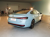 2025 pour Volkswagen pour P-assat Pro Gasoline Sedan Executive Edition avec voiture à grande vitesse à haut rendement énergétique