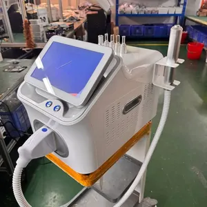 เครื่องเลเซอร์ Nd YAG แบบ Q-Switched กำลังสูง 3000 วัตต์ ความแม่นยำสูง สำหรับลบรอยสัก กระ ฝ้า จุดด่างดำ รักษาเนื้อเยื่อเสียหายด้วยคาร์บอน - Product Image 2