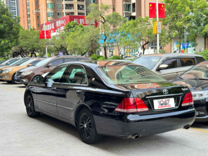 รถยนต์โตโยต้า คราวน์ 3.0 ลิตร รุ่นรอยัล ซาลูน ปี 2005 มือสอง ราคาถูก - Product Image 5