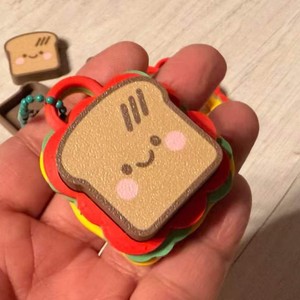 FUSEJOY3D Pendentif à pression en forme de bouton de jouet, série Miu, simulation d'impression 3D, motif pain grillé et sandwich mignon - Product Image 4