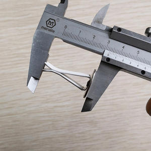 Nouvel accessoire <span class=keywords><strong>de</strong></span> parfum pour grille d'aération <span class=keywords><strong>de</strong></span> voiture, support <span class=keywords><strong>de</strong></span> parfum pour voiture, pince pour fente <span class=keywords><strong>de</strong></span> carte d'aération, accessoires <span class=keywords><strong>de</strong></span> fixation automobile DIY - Product Image 4