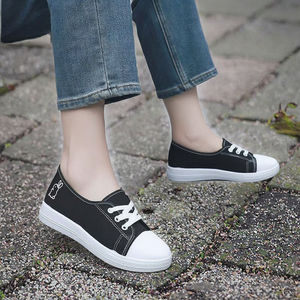 Best-selling Women's <b>Outdoor</b> Cloth Shoes Soft Lace-Up Fast Shipping Flat Lightweight Breathable Wear-resistant Fashionable - Product Image 2