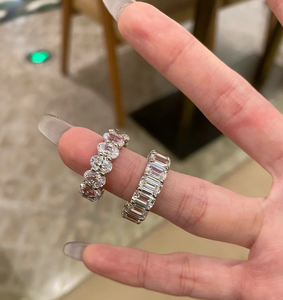 Op maat gemaakte eeuwigheidsringen trouwringen 14K 18K goud smaragd geslepen laboratorium gekweekte diamanten ring synthetische diamanten gouden ring - Product Image 1