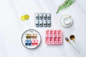 8-Cavity Clogs Theme Nonstick Silicone <b>Cake</b> <b>Molds</b> Food-Grade Reusable Cute Silicone Magnetic Chocolate, Candy & Ice DIY <b>Mold</b> - Product Image 2