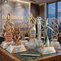 Trophée en cristal métallique gravé au laser et imprimé UV, écologique, haut de gamme, personnalisé, éblouissant, pour récompense annuelle de l'entreprise