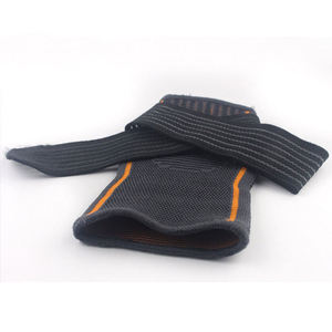 Manchon <span class=keywords><strong>de</strong></span> <span class=keywords><strong>cheville</strong></span> élastique avancé avec suture durable, bonne élasticité et soutien pour <span class=keywords><strong>la</strong></span> protection sportive quotidienne, <span class=keywords><strong>la</strong></span> course, <span class=keywords><strong>la</strong></span> marche et <span class=keywords><strong>la</strong></span> gym - Product Image 5