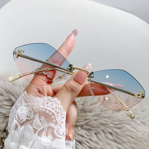 F Shape Rhinestone <b>Frameless</b> Sunglasses Diamond Shape Women Metal <b>Frame</b> Gold UV400 Sun Protection Lenses - Product Image 3