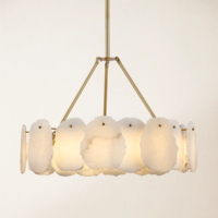 Lustre moderne de luxe en albâtre avec cadre en métal doré et suspension en marbre pour salon, salle à manger, chambre, hall d'entrée, décoration intérieure