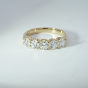 Anillo de Diamantes Starsgem, Joyería con Cinco Diamantes Cultivados en Laboratorio, Anillo de Boda Unisex de Oro de 10K - Product Image 4