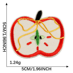 Offre Spéciale – Patch brodé thermocollant motif pomme rouge, fraise et animaux, autocollant adhésif pour sacs, vêtements et accessoires capillaires - Product Image 2