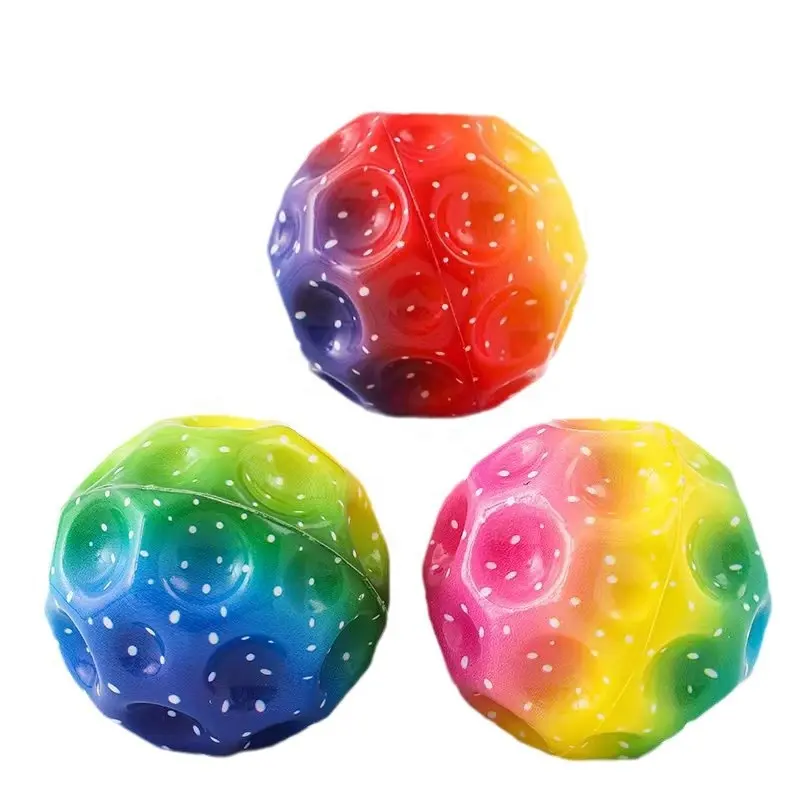 थोक पु फोम उच्च उछाल वाले चंद्रमा के आकार में एंटी राहत बॉल खिलौने बच्चों के लिए तनाव स्पेस बॉल