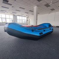 Bateau gonflable de radeau de rivière d'eau avec le bateau à rames rigide de ponton de PVC de tubes flottants avec le type plancher de faisceau