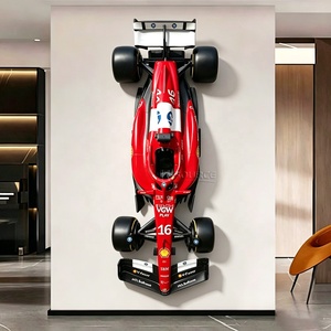 In vendita: Modellino di auto da corsa Red Bull F1 in scala <span class=keywords><strong>1</strong></span>:2. Modelli F1 Personalizzati a Grandezza Naturale Disponibili. - Product Image 4