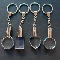 Porte-clés LED en verre personnalisable en gros avec logo gravé au laser, design lumineux en cristal, cadeau unique et personnalisé