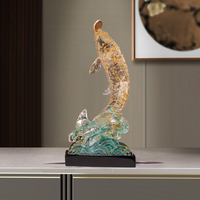 Statue en résine de poisson koï