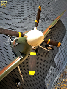 Modelo de Avión Creativo F4U a Escala para Decoración de Pared Vintage de Bar en Casa, Modelo de Avión de Metal - Product Image 5