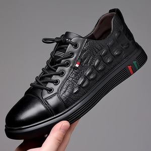 Chaussures décontractées pour hommes en cuir à motif crocodile, bout rond, lacets, semelle en caoutchouc, toutes saisons, chaussures de marche - Product Image 1
