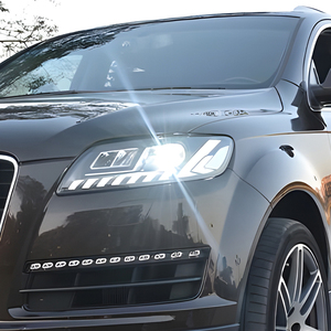 Montaje de faros automáticos LED de proyector dinámico de alta calidad para <span class=keywords><strong>Audi</strong></span> <span class=keywords><strong>Q7</strong></span> 2006-2015 accesorios de herramienta de actualización de lámparas delanteras de coche nuevo - Product Image 2
