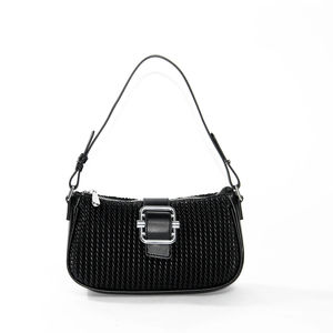 Vente en gros en usine nouveau sac décontracté sac à bandoulière demi-lune simple poignée doublure en polyester PU chaîne de fermeture de verrouillage pour les femmes - Product Image 1