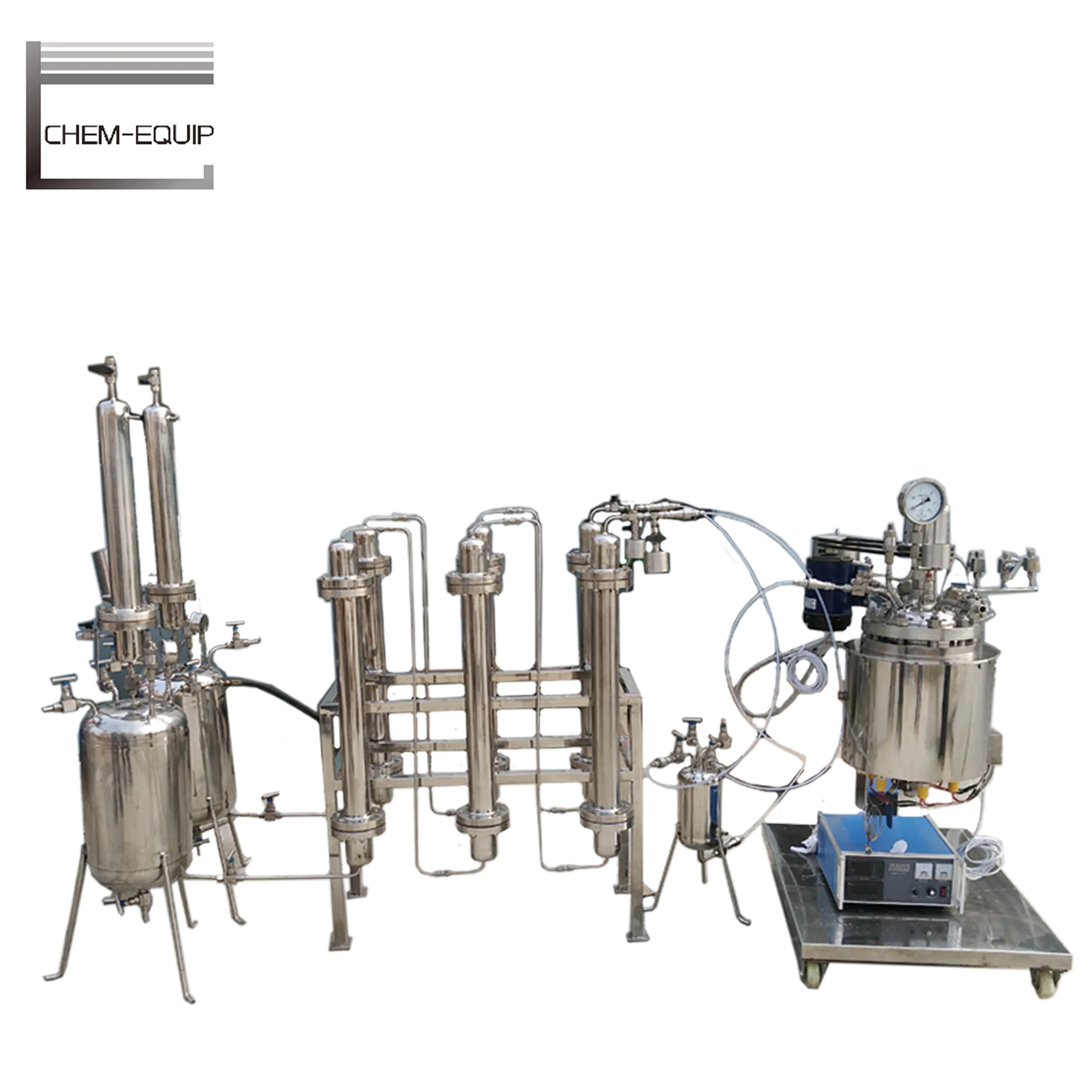 High temperature pyrolysis catalyst reactor/Pellet crystallisation fluidised bed reactor