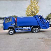 Camion compacteur de déchets ISUZU 4x2 de haute qualité |   Camion de compression des déchets durable pour l'exportation