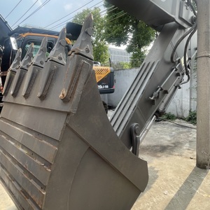 Excavatrice sur chenilles hydraulique VOLVO EC480DL d'occasion, 48 tonnes, pour travaux miniers lourds - Product Image 6