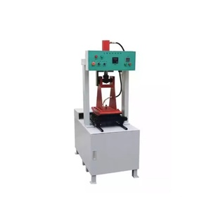 Máquina Automática Hidráulica para Moldear Mezclas, Máquina de Moldeo de Ruedas y Orugas, Máquina Electrónica para Formar Mezclas - Product Image 2