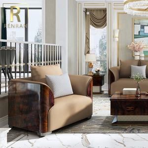 أريكة جلدية فاخرة عالية الجودة بتصميم إيطالي لغرفة المعيشة، أثاث منزلي راقٍ - Product Image 4