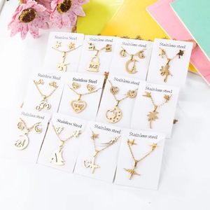 Collana di orecchini d'amore di alta qualità in tre pezzi versione coreana semplice set di gioielli da fata catena di clavicola estiva calda - Product Image 3