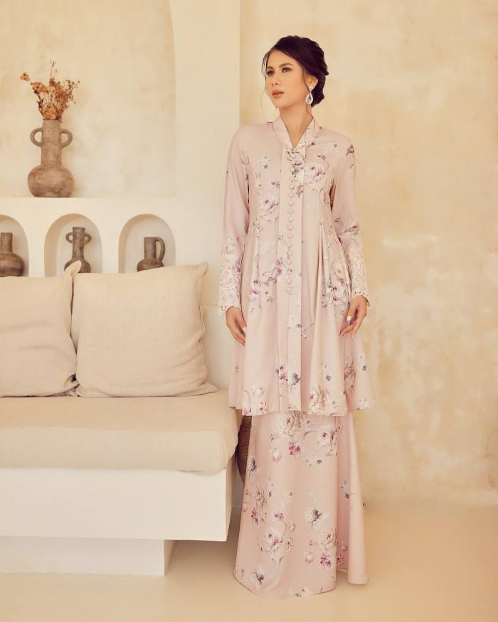 สีที่กำหนดเอง