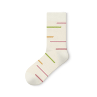 Chaussettes confortables et respirantes pour femmes avec des impressions drôles-Conception gratuite de logo de chaussette personnalisé-Échantillons gratuits pour les cadeaux