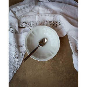 Bols à salade de fruits en porcelaine antique Richard Ginori, bols à soupe de nouilles en métal émaillé avec logo personnalisé, vaisselle de mariage en stock - Product Image 1