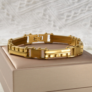 Bracelets personnalisés en acier inoxydable plaqué or, rivets lisses, chaîne fine minimaliste rectangulaire, vente en gros - Product Image 1