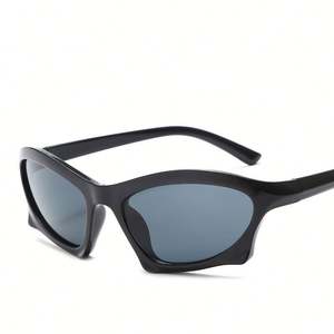 Gafas de Sol de Moda 2023 para Niños y Niñas, Estilo Y2K, Ojo de Gato, Punk - Product Image 1