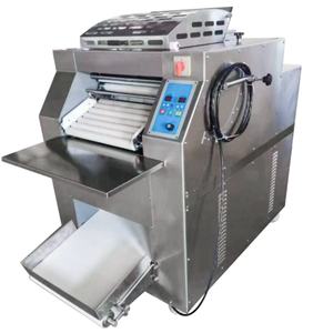 Rouleau à pâte électrique commercial modèle 520 en acier inoxydable 304, 30-150 kg/h pour boulangerie - Rouleau à pâte électrique commercial - Product Image 1