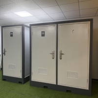 Toilettes Mobiles Portables Préfabriquées Cabine Sanitaire Modulaire Moderne Respirante pour Centres Commerciaux et Supermarchés