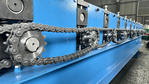 Machine de formage automatique de tuiles de toiture vernissées CE ISO ODM, <span class=keywords><strong>équipement</strong></span> de fabrication de tôles de toiture en acier coloré - Product Image 2